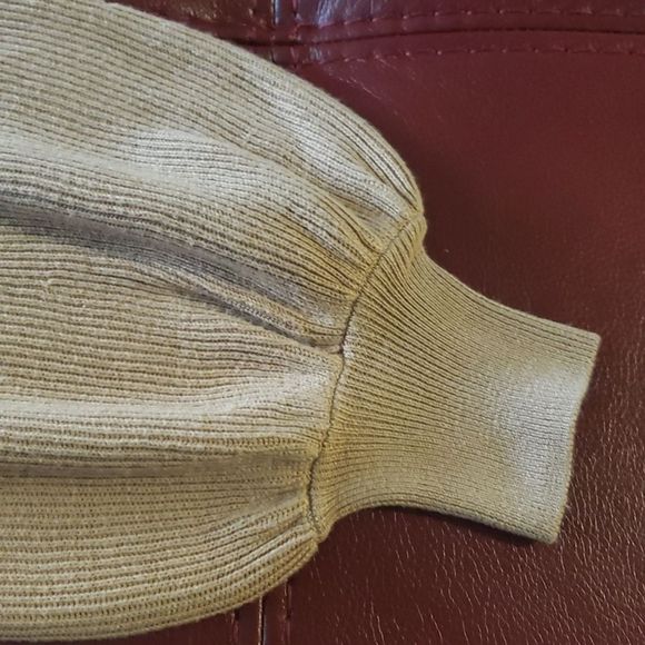 CT1297a 1.STATE TAUPE LADIES SWEATER 2 available - Picture 7 of 7